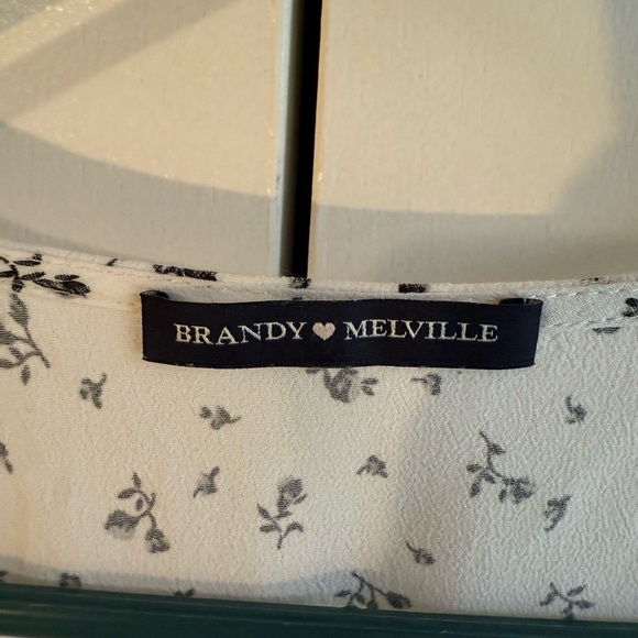 Brandy Melville Cream Flutter Sleeve Sundress - Picture 8 of 9